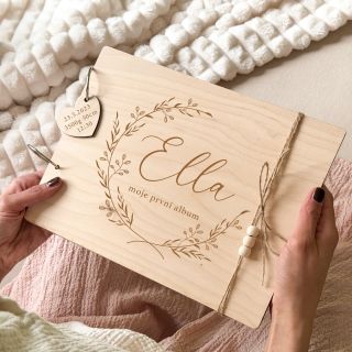 Jarní sleva 15% na naše dřevěná fotoalba. 🤎 Stačí v košíku zadat ALBA15✨ #drevenadekorace #drevenafotoalba #drevenakniha...